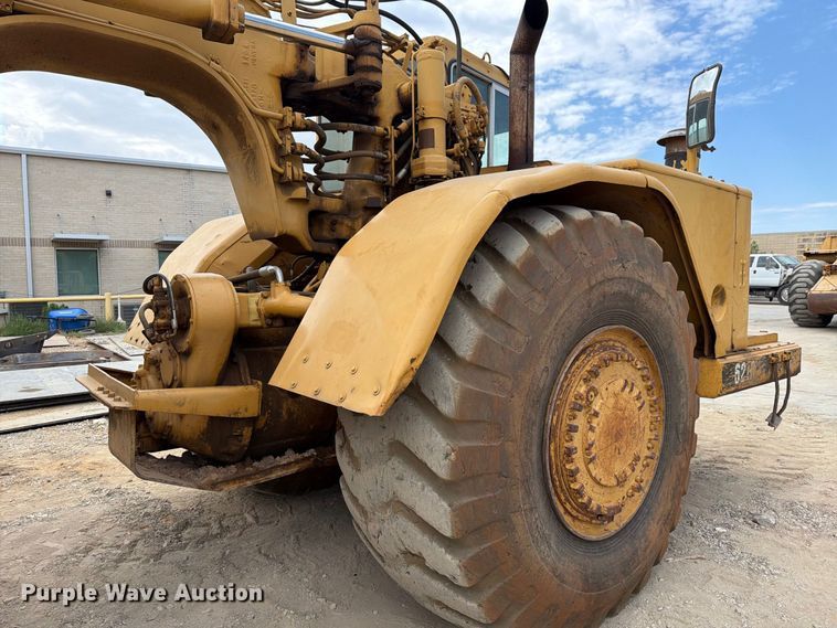 image for item DU3123 1985 Caterpillar 621B conventional scraper 