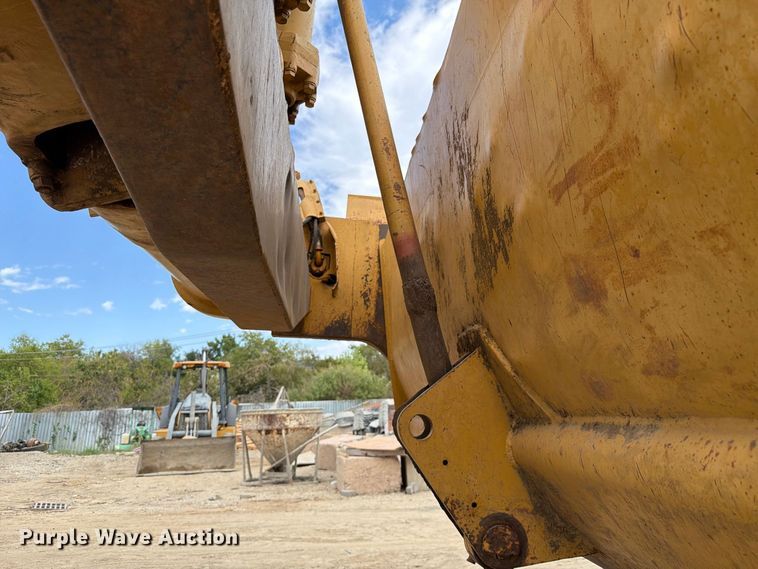 image for item DU3123 1985 Caterpillar 621B conventional scraper 