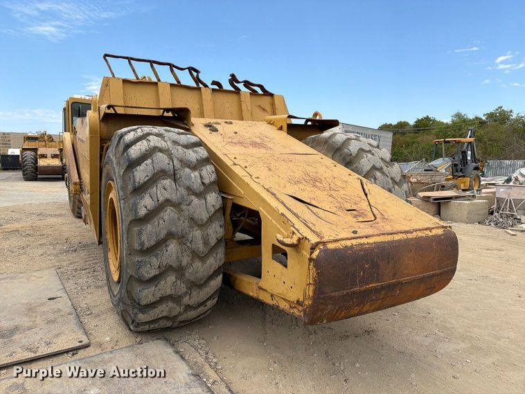 image for item DU3123 1985 Caterpillar 621B conventional scraper 