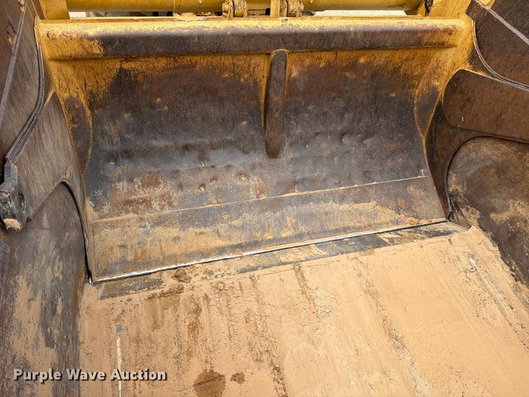 image for item DU3123 1985 Caterpillar 621B conventional scraper 