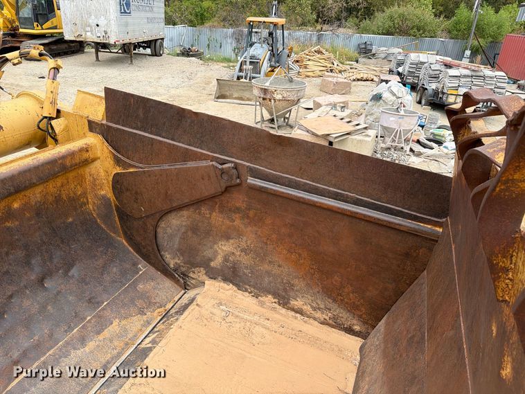 image for item DU3123 1985 Caterpillar 621B conventional scraper 