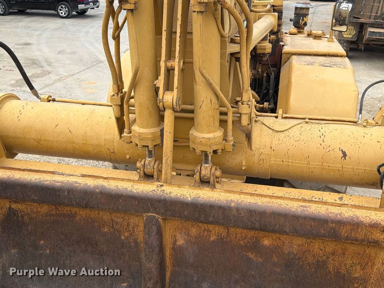 image for item DU3123 1985 Caterpillar 621B conventional scraper 