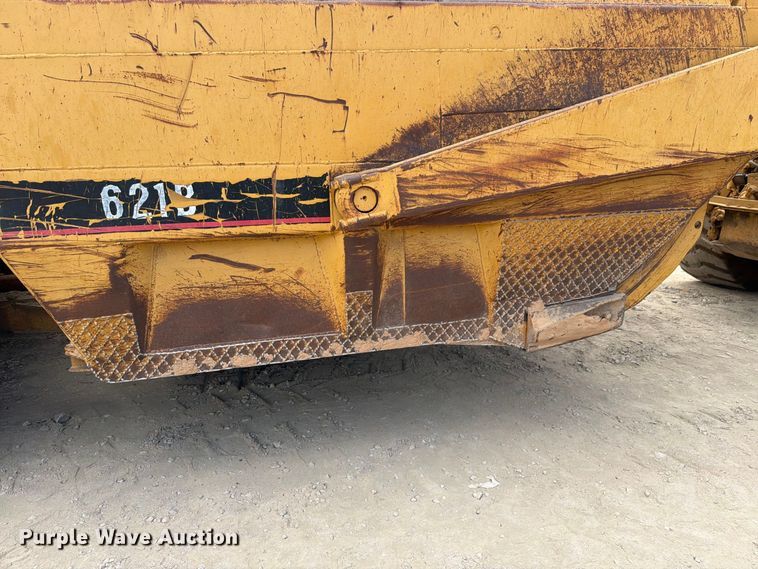 image for item DU3123 1985 Caterpillar 621B conventional scraper 