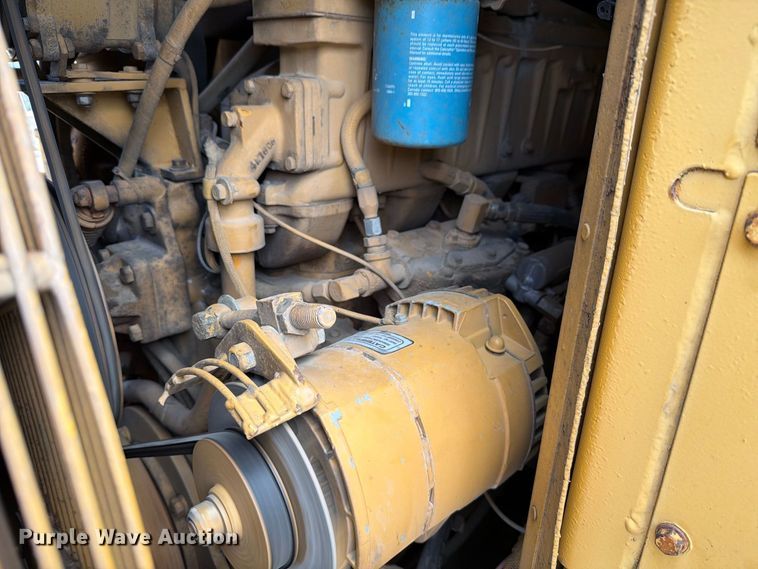 image for item DU3123 1985 Caterpillar 621B conventional scraper 
