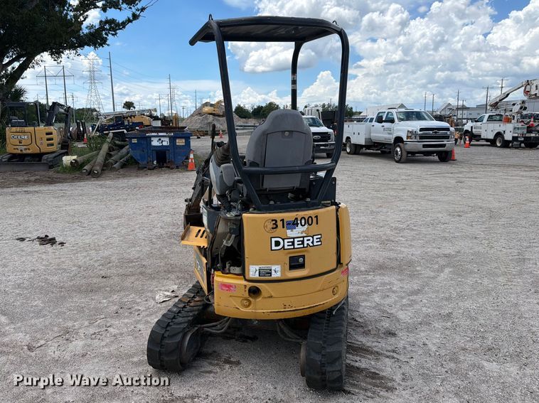 image for item DV7314 2015 John Deere 17G mini excavator