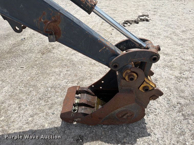 image for item DV7314 2015 John Deere 17G mini excavator