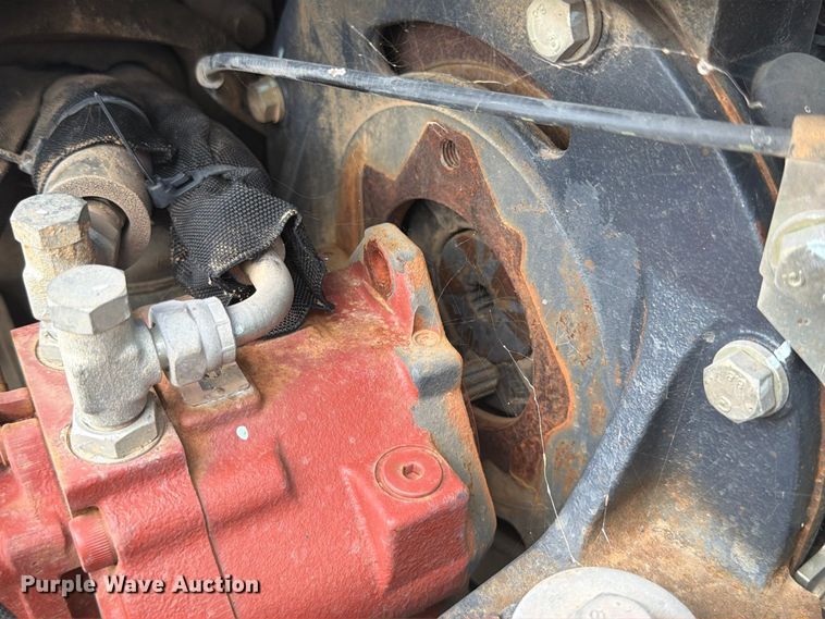 image for item DV7314 2015 John Deere 17G mini excavator
