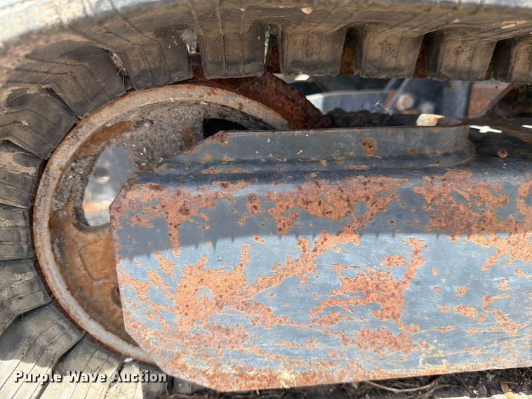 image for item DV7314 2015 John Deere 17G mini excavator