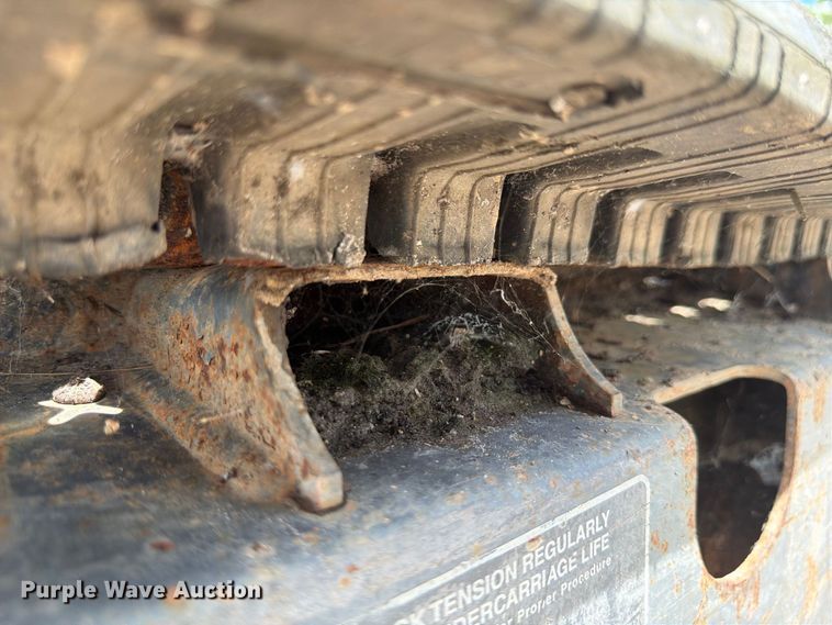 image for item DV7314 2015 John Deere 17G mini excavator