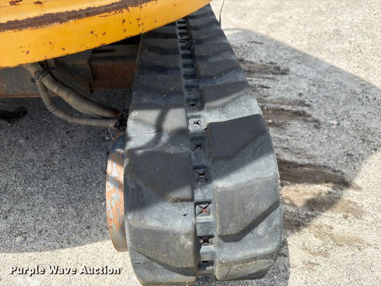 image for item DV7314 2015 John Deere 17G mini excavator