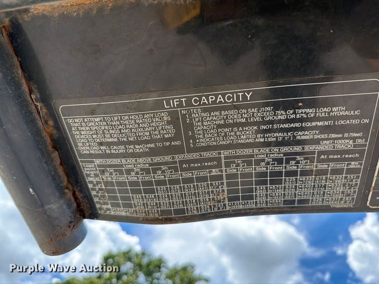 image for item DV7314 2015 John Deere 17G mini excavator