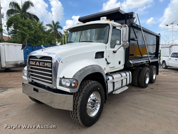 image for item DV7316 2016 Mack GU713 dump truck