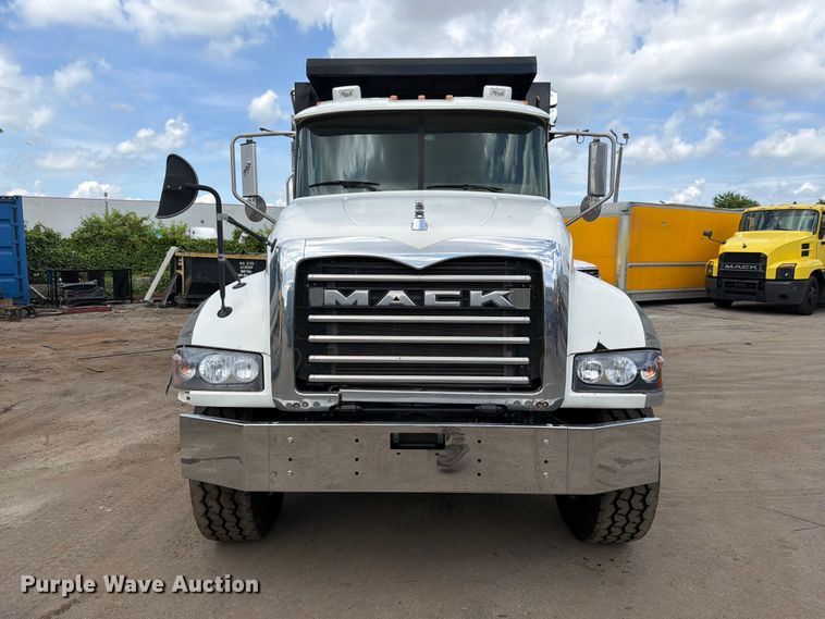 image for item DV7316 2016 Mack GU713 dump truck