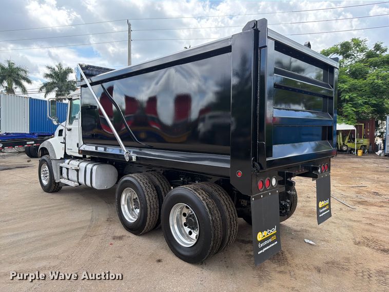 image for item DV7316 2016 Mack GU713 dump truck