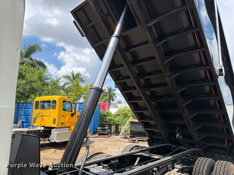 image for item DV7316 2016 Mack GU713 dump truck