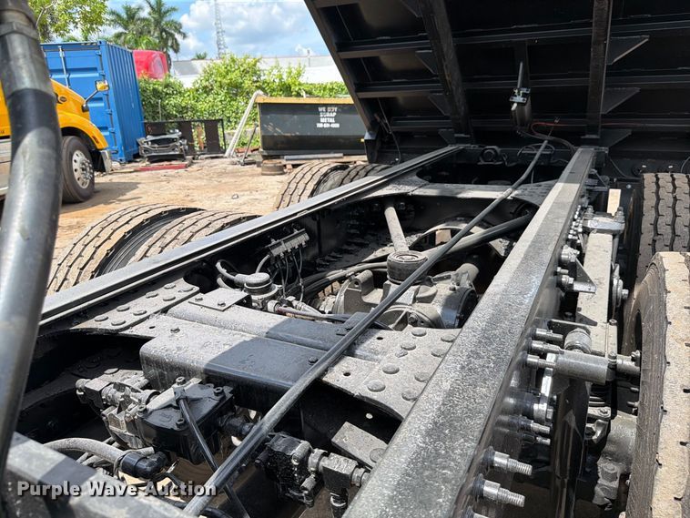 image for item DV7316 2016 Mack GU713 dump truck