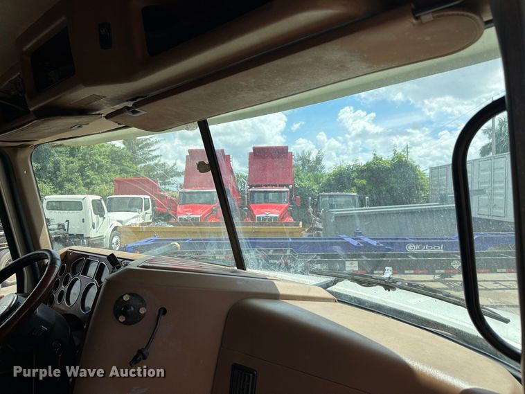 image for item DV7316 2016 Mack GU713 dump truck