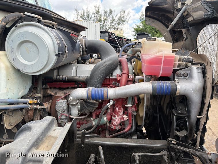 image for item DV7316 2016 Mack GU713 dump truck