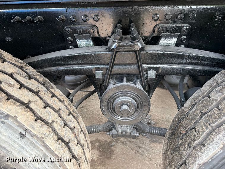 image for item DV7316 2016 Mack GU713 dump truck