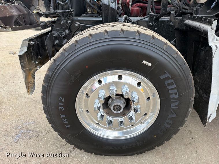 image for item DV7316 2016 Mack GU713 dump truck