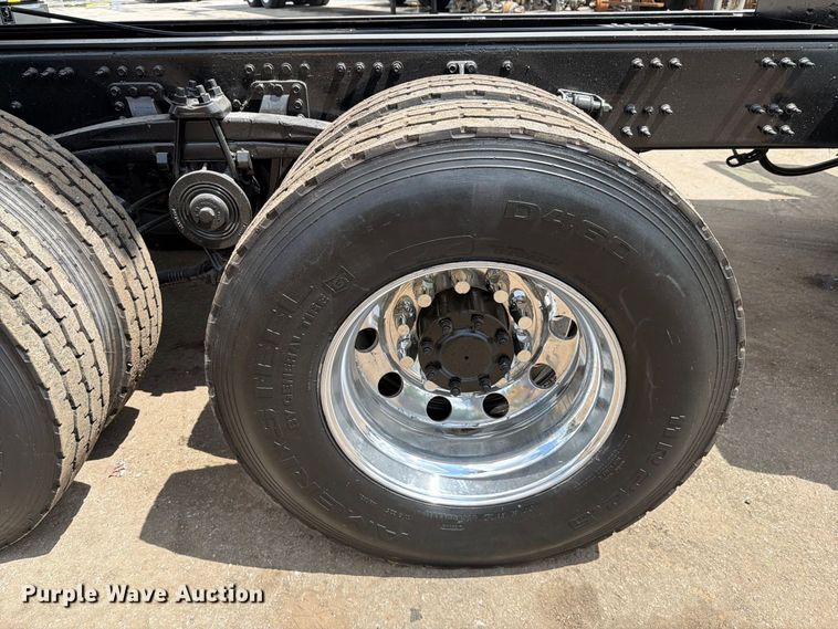image for item DV7316 2016 Mack GU713 dump truck