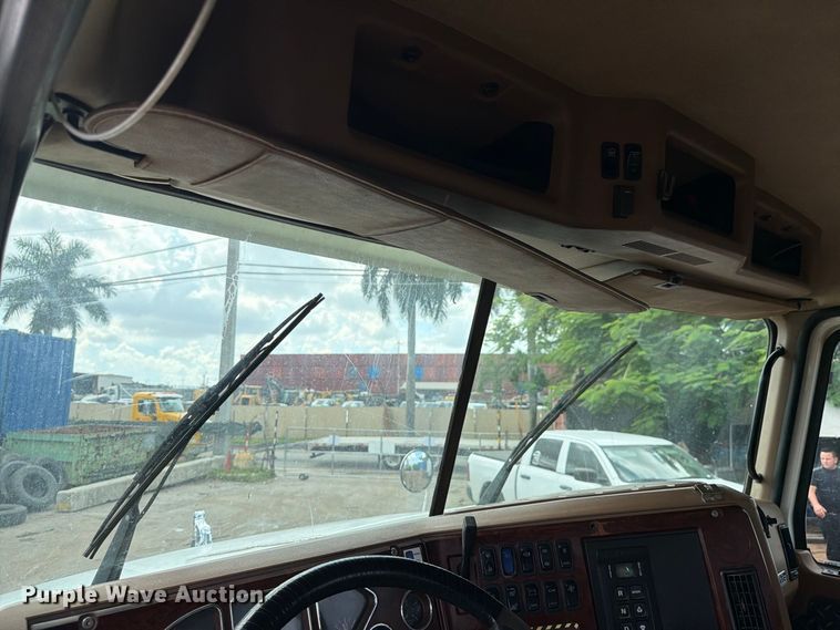 image for item DV7318 2015 Mack GU713 dump truck