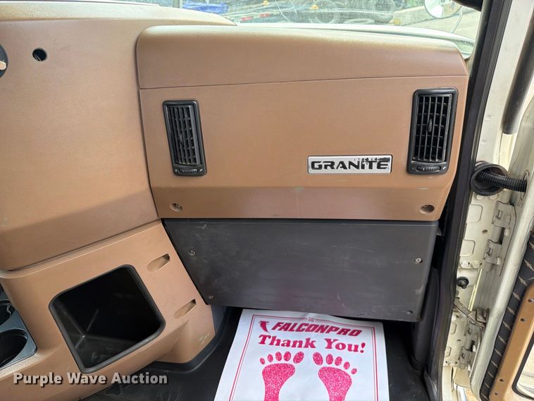 image for item DV7318 2015 Mack GU713 dump truck