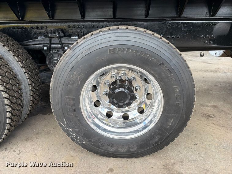 image for item DV7318 2015 Mack GU713 dump truck