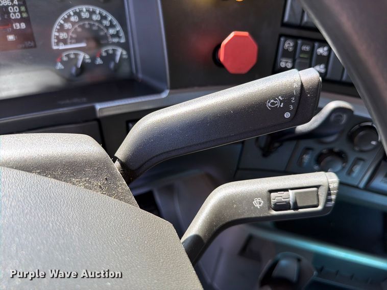image for item DV7319 2022 Volvo VNR dump truck