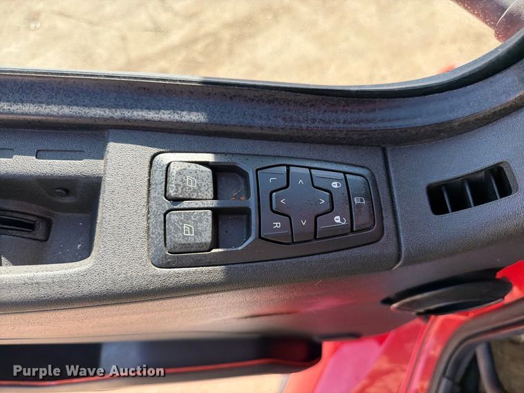 image for item DV7320 2020 Volvo VNR dump truck