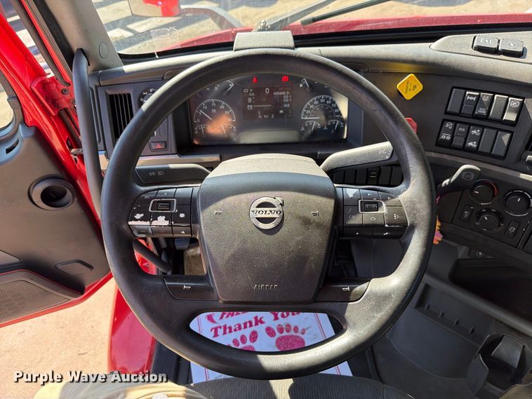 image for item DV7320 2020 Volvo VNR dump truck