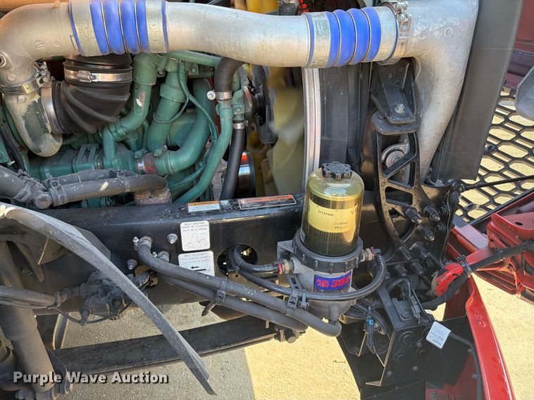 image for item DV7320 2020 Volvo VNR dump truck