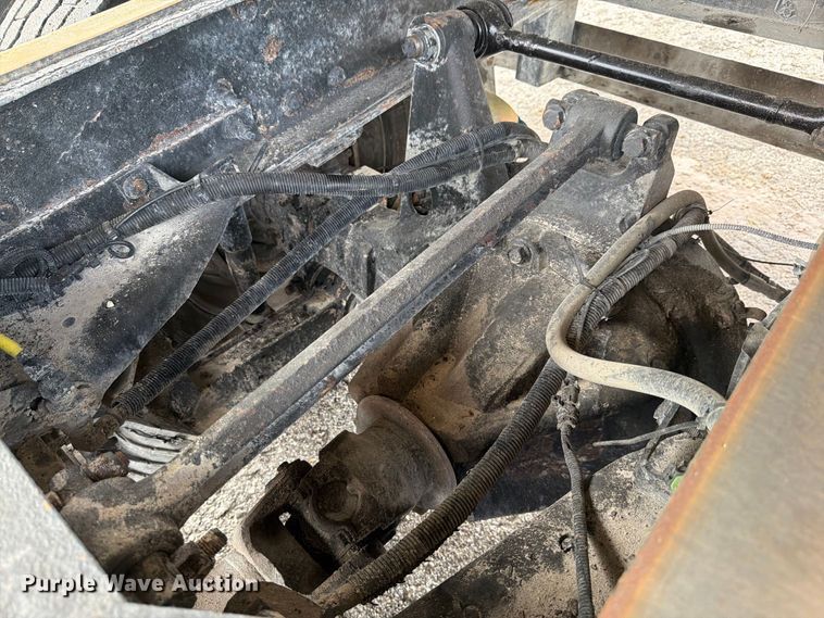 image for item DV7321 2009 Peterbilt 365 dump truck