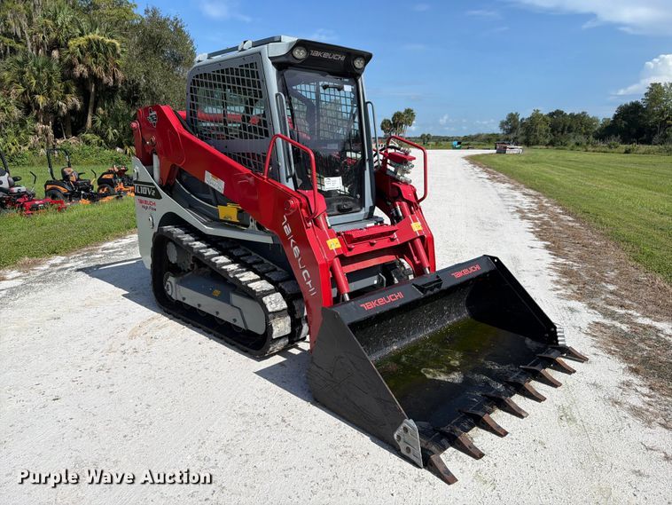 image for item DV7366 2024 Takeuchi TL10V2 tracked skid steer loader