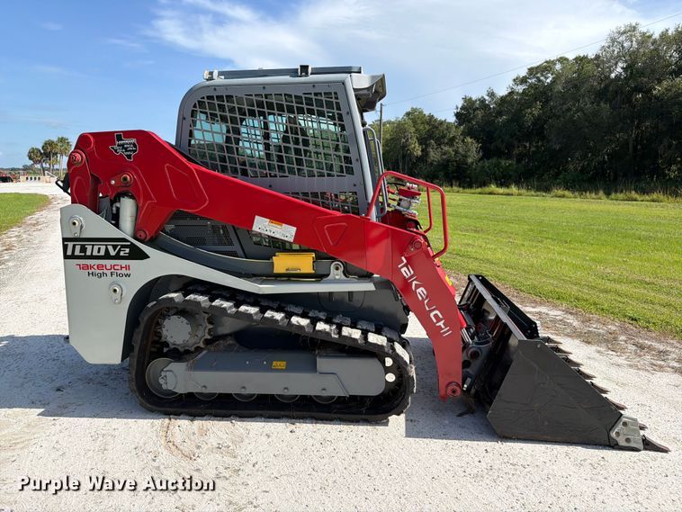 image for item DV7366 2024 Takeuchi TL10V2 tracked skid steer loader
