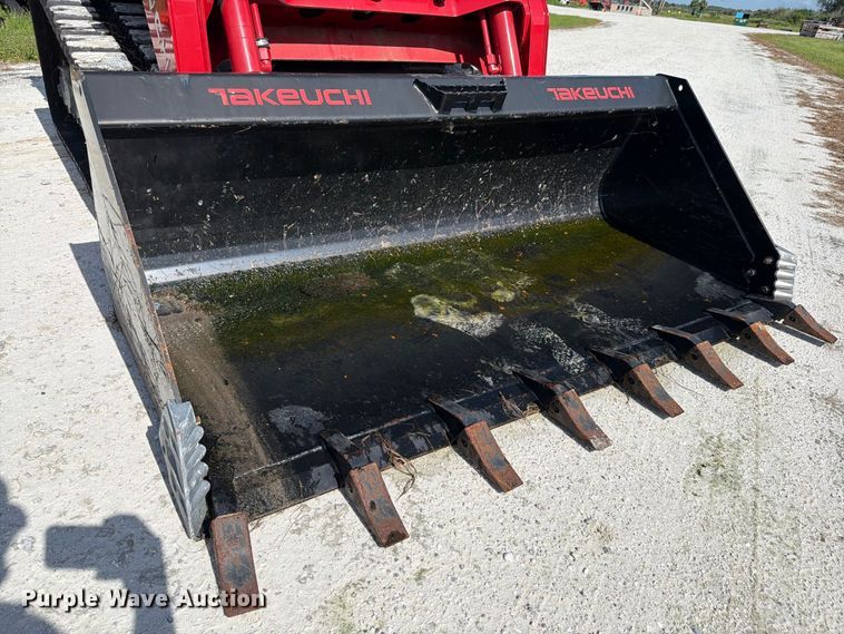 image for item DV7366 2024 Takeuchi TL10V2 tracked skid steer loader