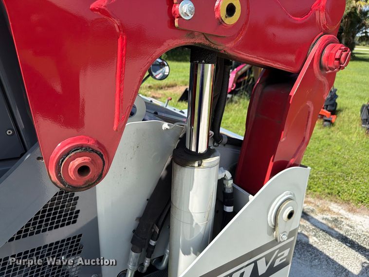 image for item DV7366 2024 Takeuchi TL10V2 tracked skid steer loader