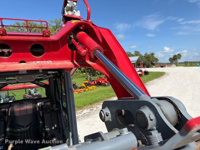 image for item DV7366 2024 Takeuchi TL10V2 tracked skid steer loader