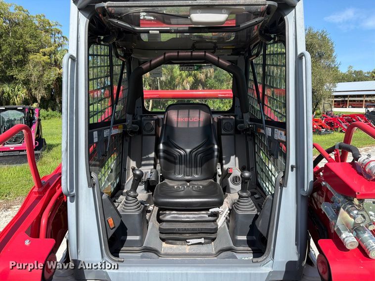 image for item DV7366 2024 Takeuchi TL10V2 tracked skid steer loader