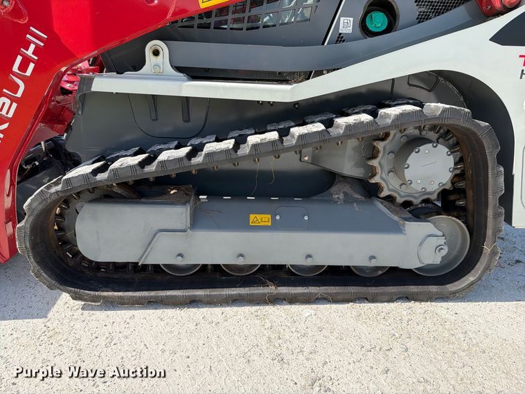 image for item DV7366 2024 Takeuchi TL10V2 tracked skid steer loader