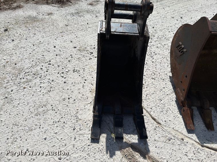 image for item DV7367 2023 Yanmar SV40 mini excavator