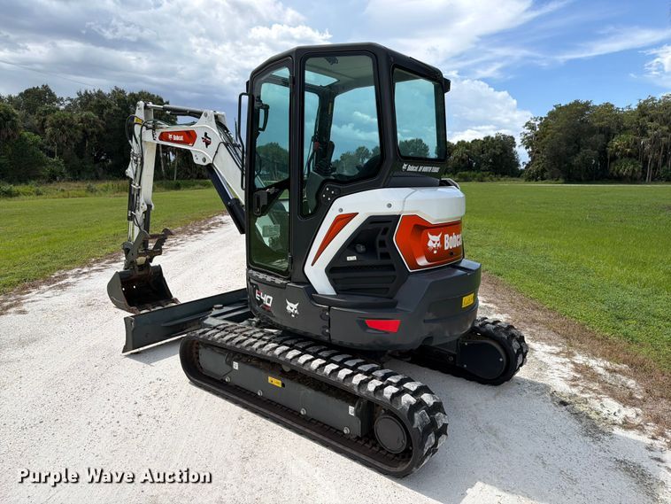 image for item DV7368 2024 Bobcat E40 mini excavator