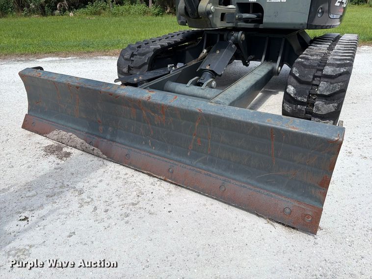 image for item DV7368 2024 Bobcat E40 mini excavator