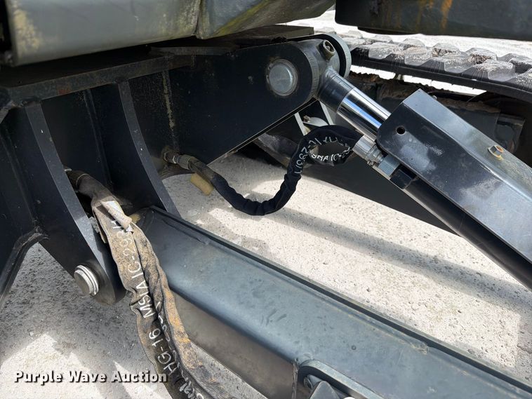 image for item DV7368 2024 Bobcat E40 mini excavator