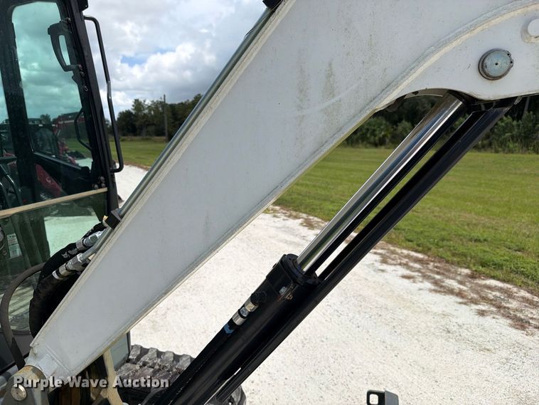 image for item DV7368 2024 Bobcat E40 mini excavator