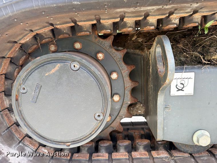 image for item DV7368 2024 Bobcat E40 mini excavator