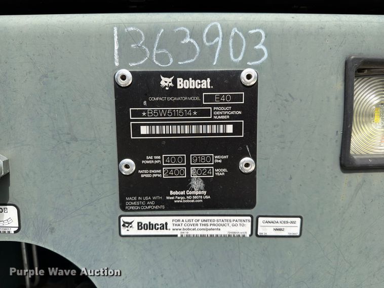 image for item DV7368 2024 Bobcat E40 mini excavator