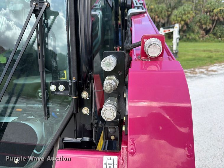 image for item DV7369 2025 Yanmar TL75VS tracked skid steer loader