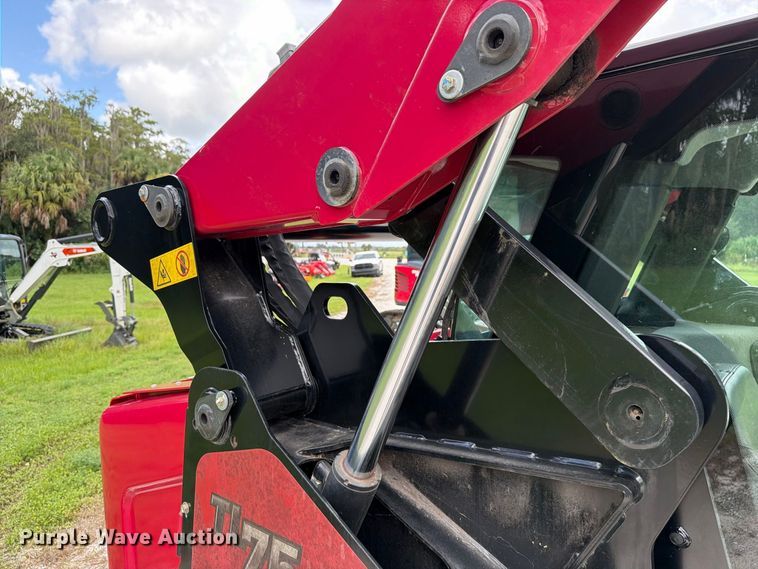 image for item DV7369 2025 Yanmar TL75VS tracked skid steer loader