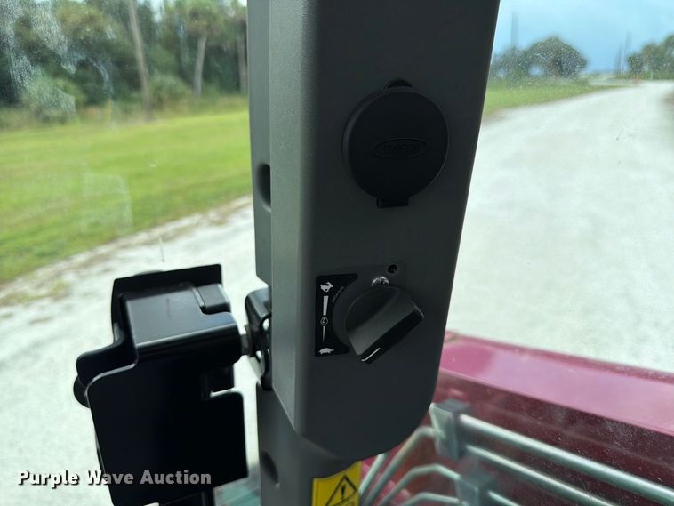 image for item DV7369 2025 Yanmar TL75VS tracked skid steer loader